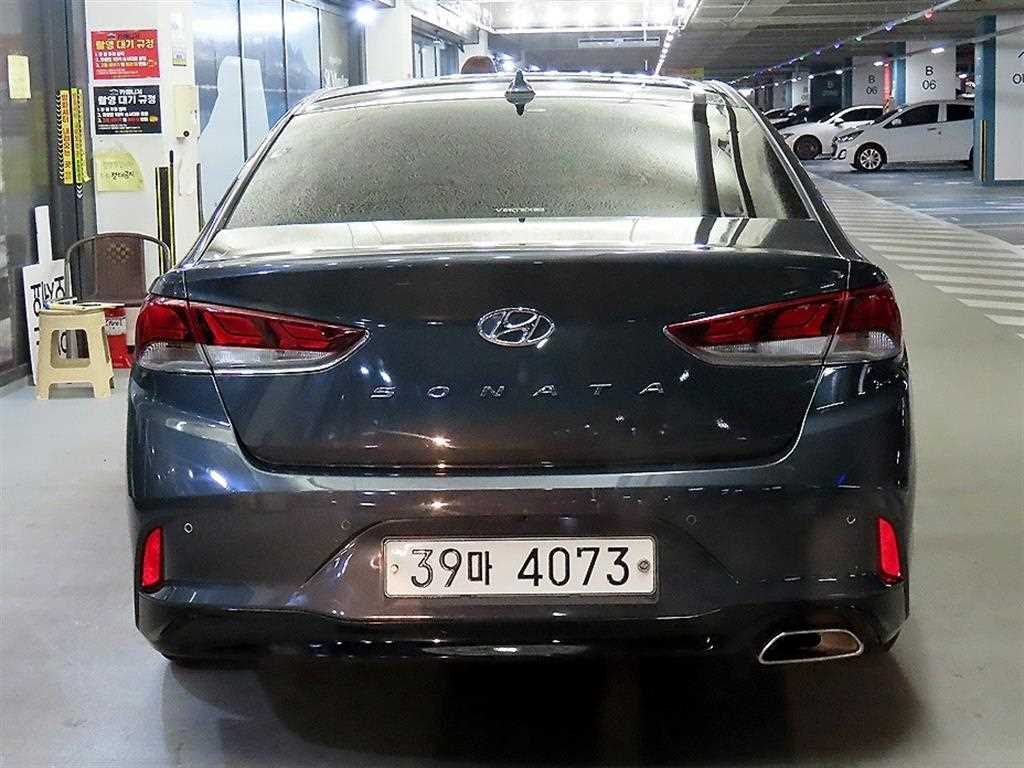 HYUNDAI Sonata - Vista 5
