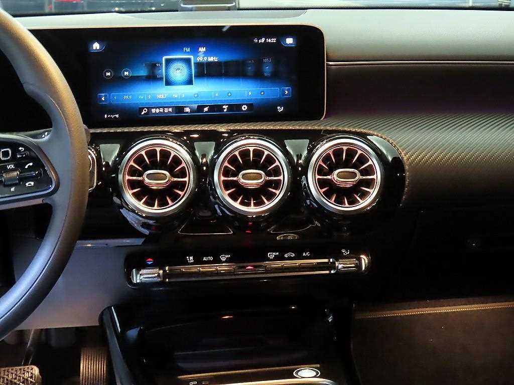 Mercedes Benz A Class - Vista 11