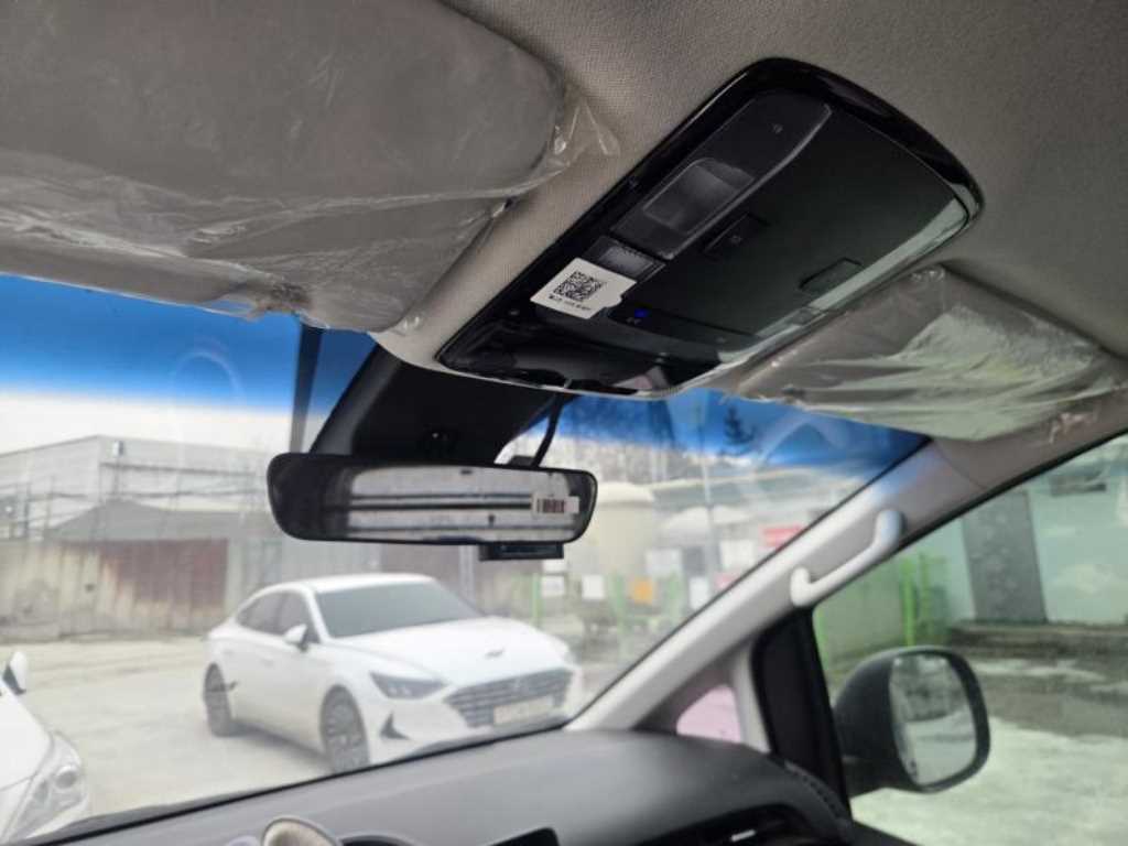 HYUNDAI Staria - Vista 5