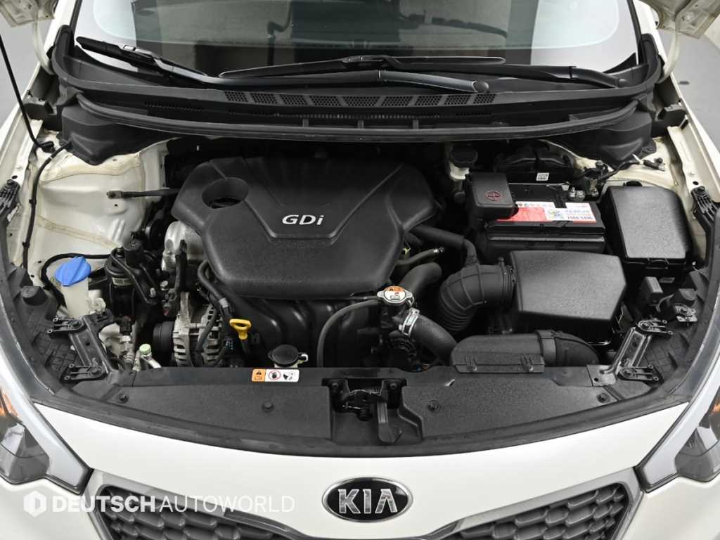 KIA K3 - Vista 6