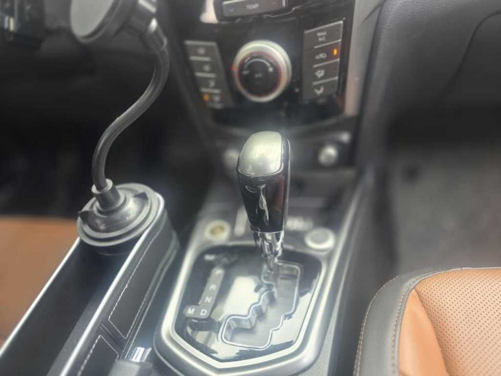 Ssangyong Tivoli - Vista 11