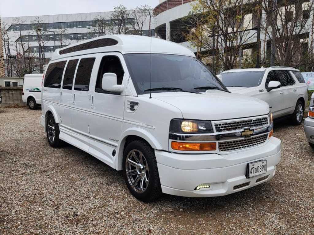 Chevrolet Express van - Vista 3