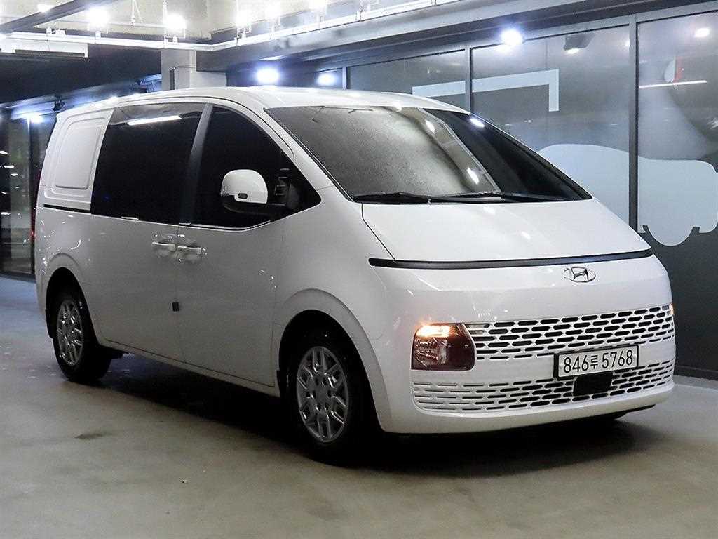 HYUNDAI Staria 2022 Blanco - Importación desde Corea - HF Imports Iquique - Foto 1
