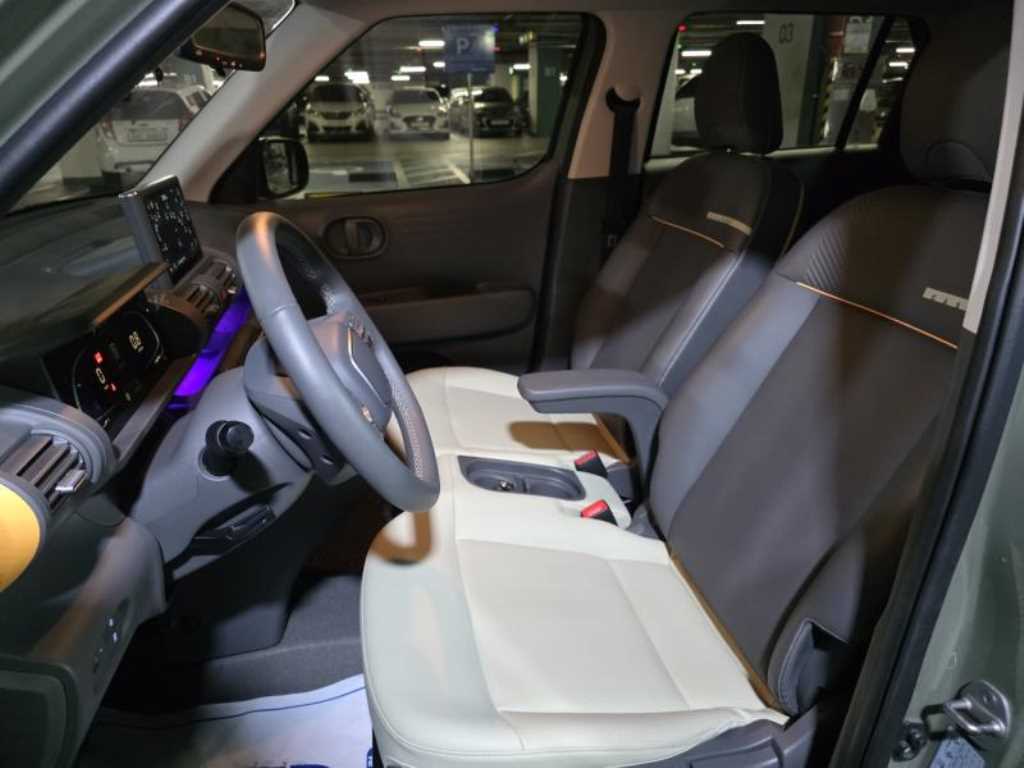 HYUNDAI Casper - Vista 7