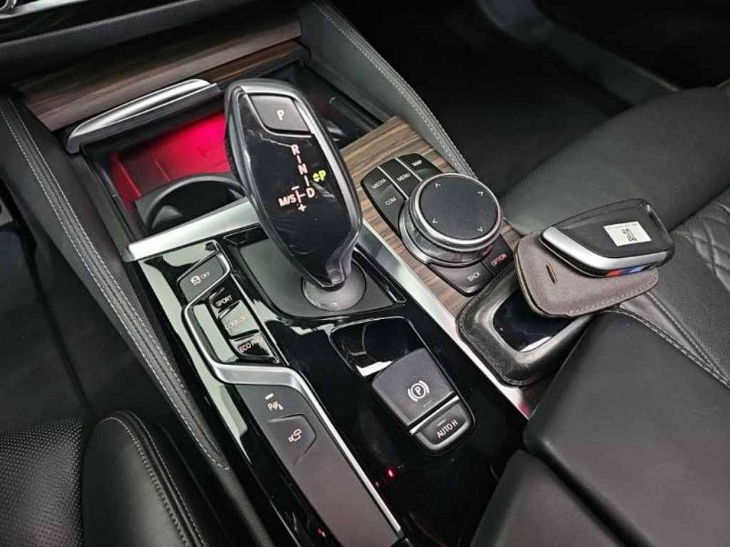 BMW 5 Series - Vista 12