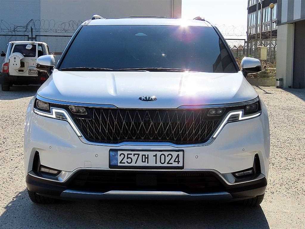 KIA Carnival 2021 Blanco - Importación desde Corea - HF Imports Iquique - Foto 1