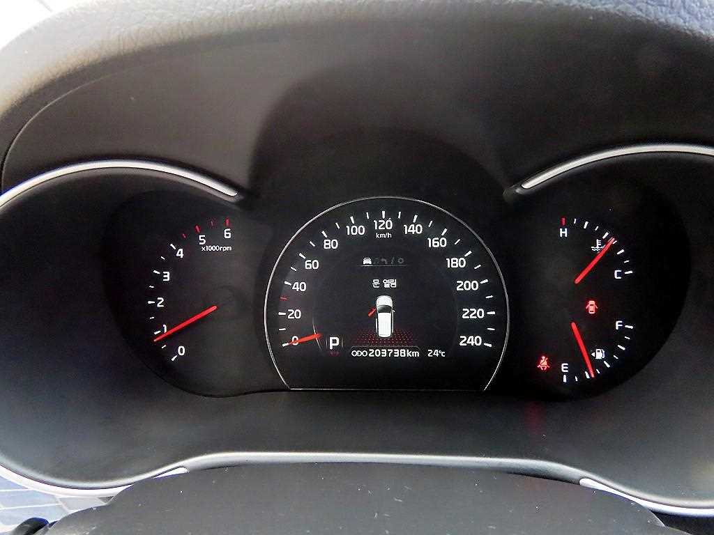 KIA Sorento - Vista 9