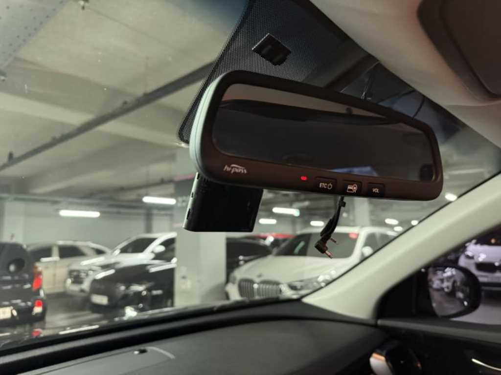 KIA Sorento - Vista 8