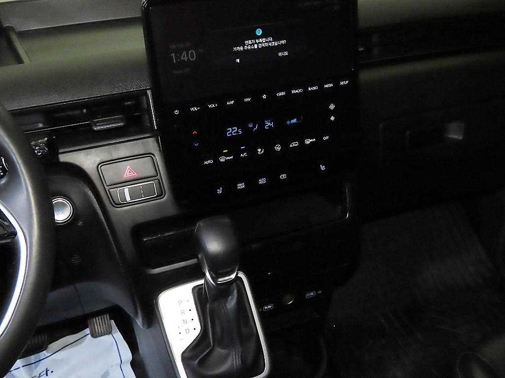 HYUNDAI Staria - Vista 11