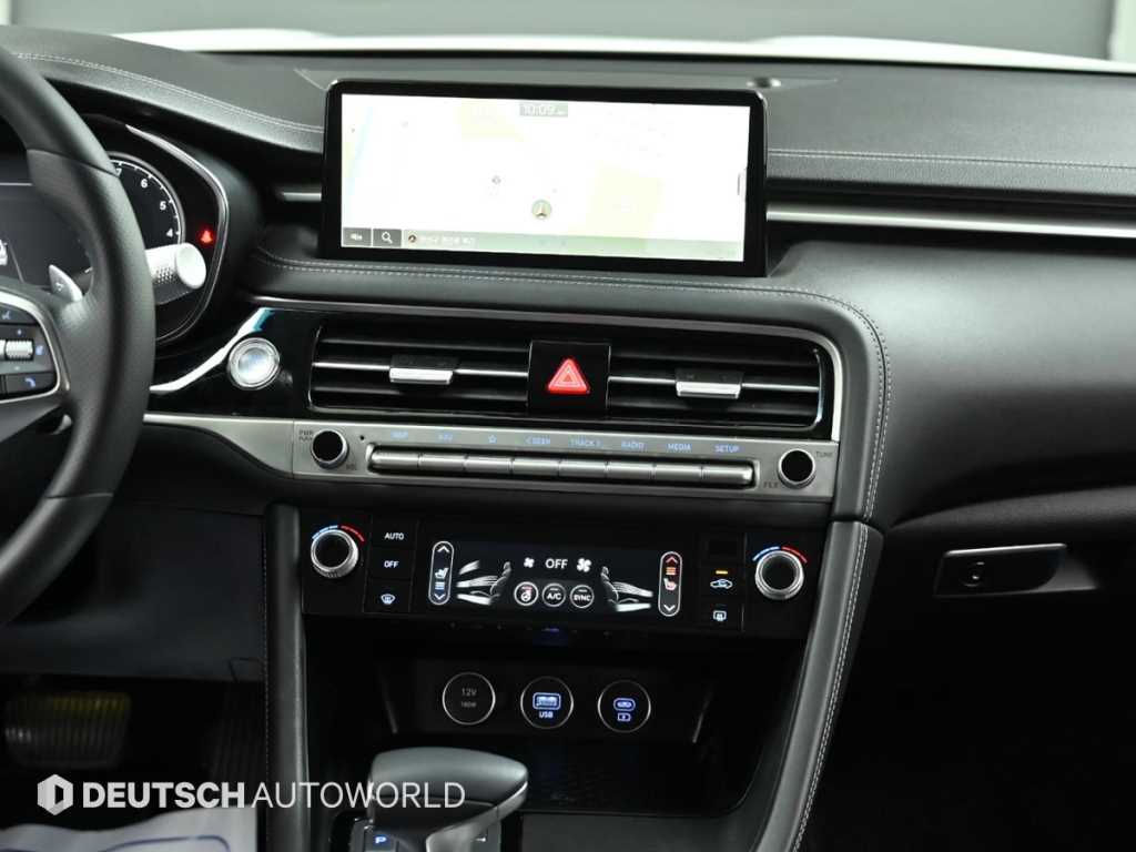 Genesis G70 2024 Blanco - Importación desde Corea - HF Imports Iquique - Foto 14