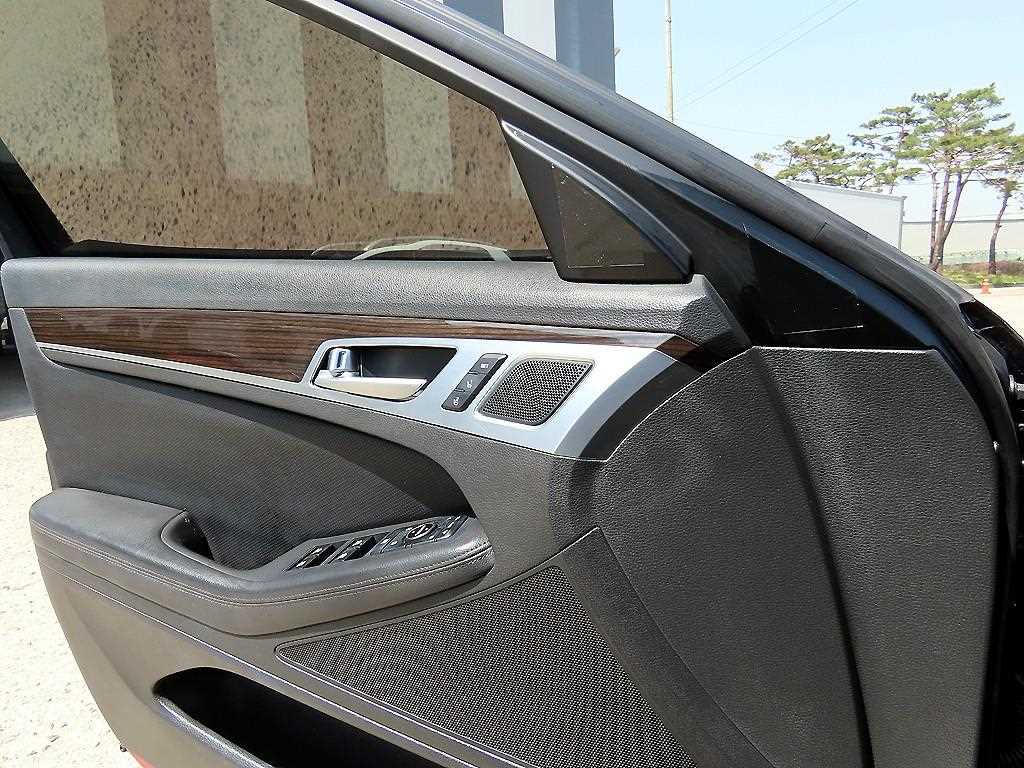 Genesis G80 - Vista 11