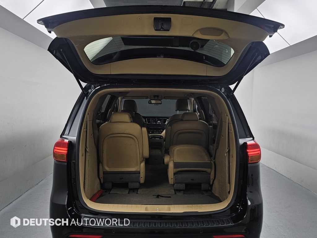 KIA Carnival 2018 - Importación desde Corea - HF Imports Iquique - Foto 19