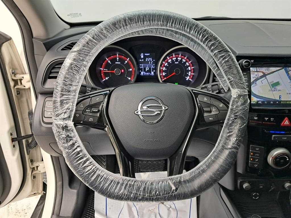 Ssangyong Tivoli - Vista 7