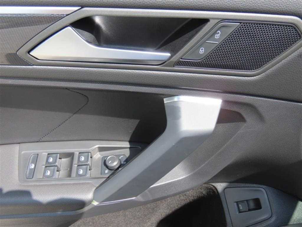 Volkswagen Tiguan - Vista 12