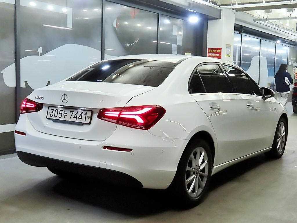 Mercedes Benz A Class - Vista 4