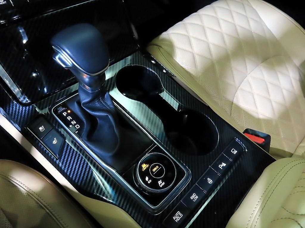 KIA Mohave - Vista 12