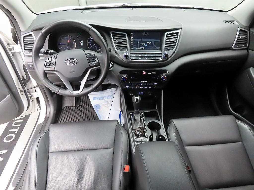 HYUNDAI Tucson - Vista 7