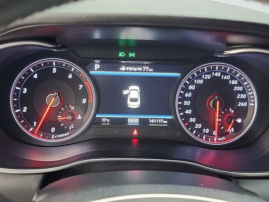 Genesis G70 - Vista 6