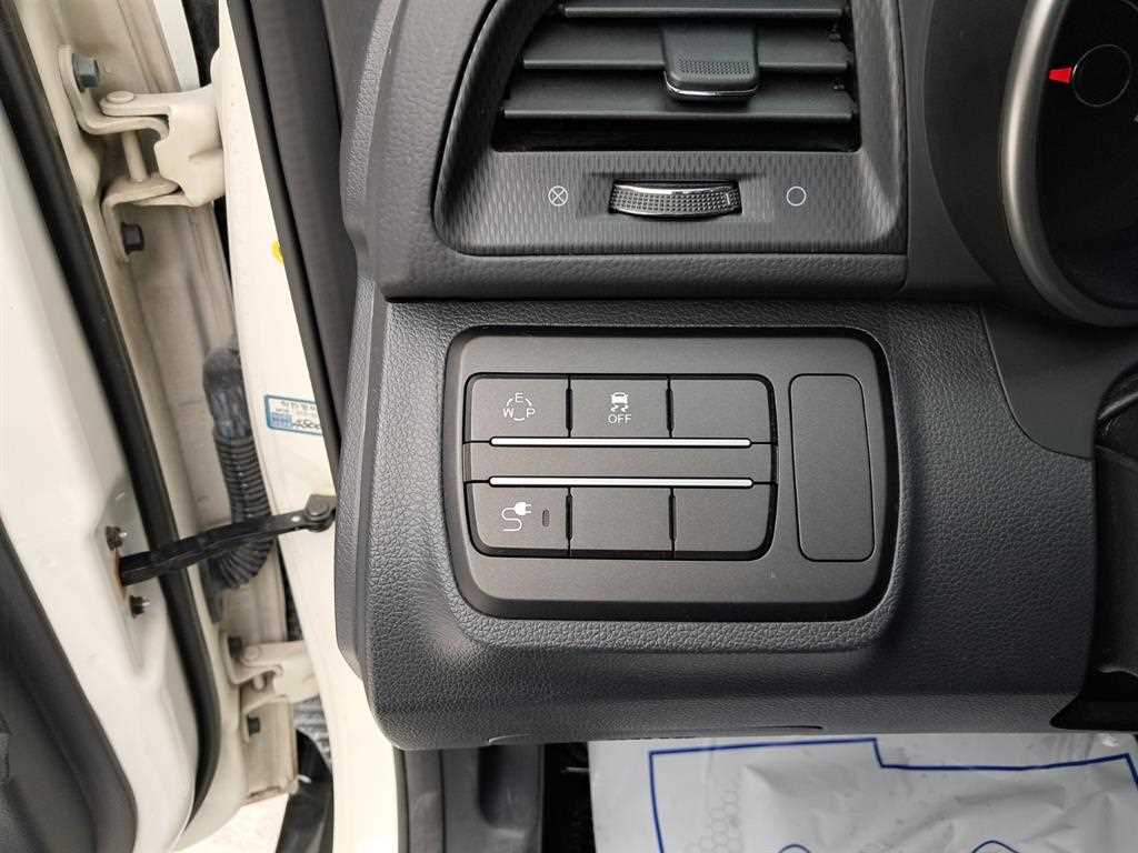 Ssangyong Tivoli 2016 Blanco - Importación desde Corea - HF Imports Iquique - Foto 13