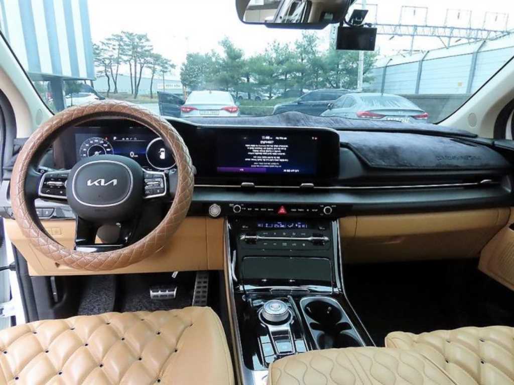 KIA Carnival - Vista 7