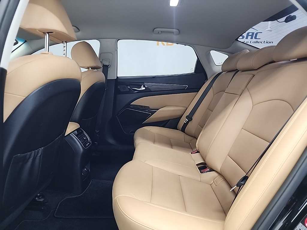 KIA K7 - Vista 12