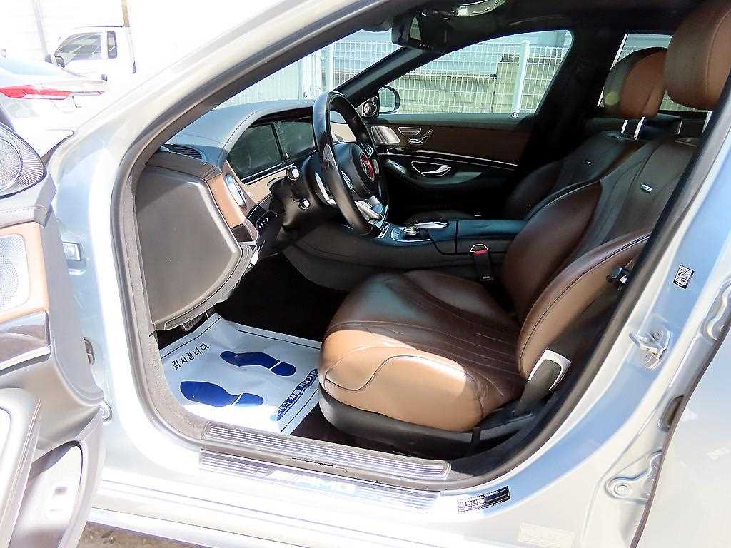 Mercedes Benz S Class - Vista 5