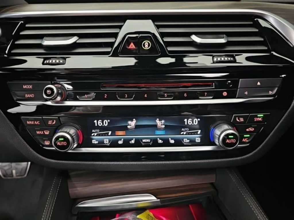 BMW 5 Series - Vista 11