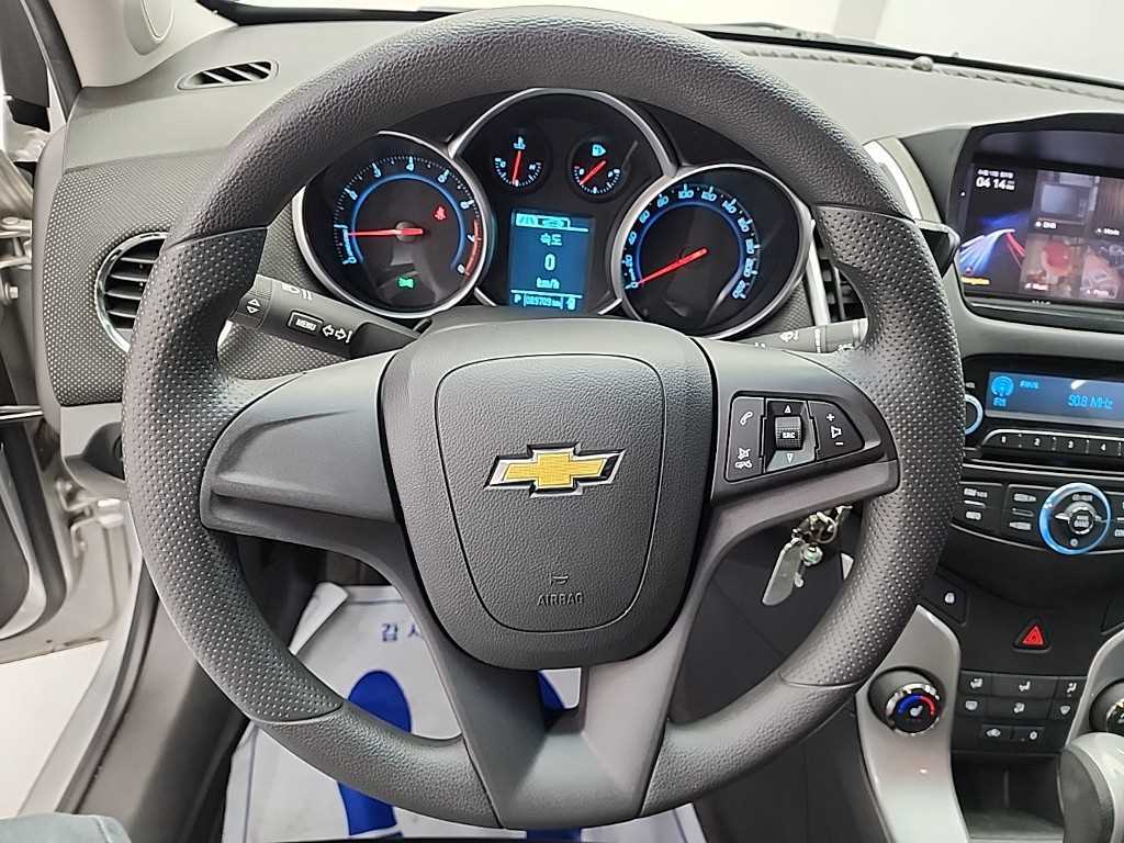 Chevrolet Cruise - Vista 9