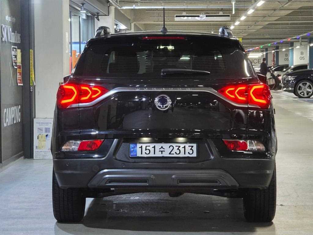 Ssangyong Korando - Vista 5