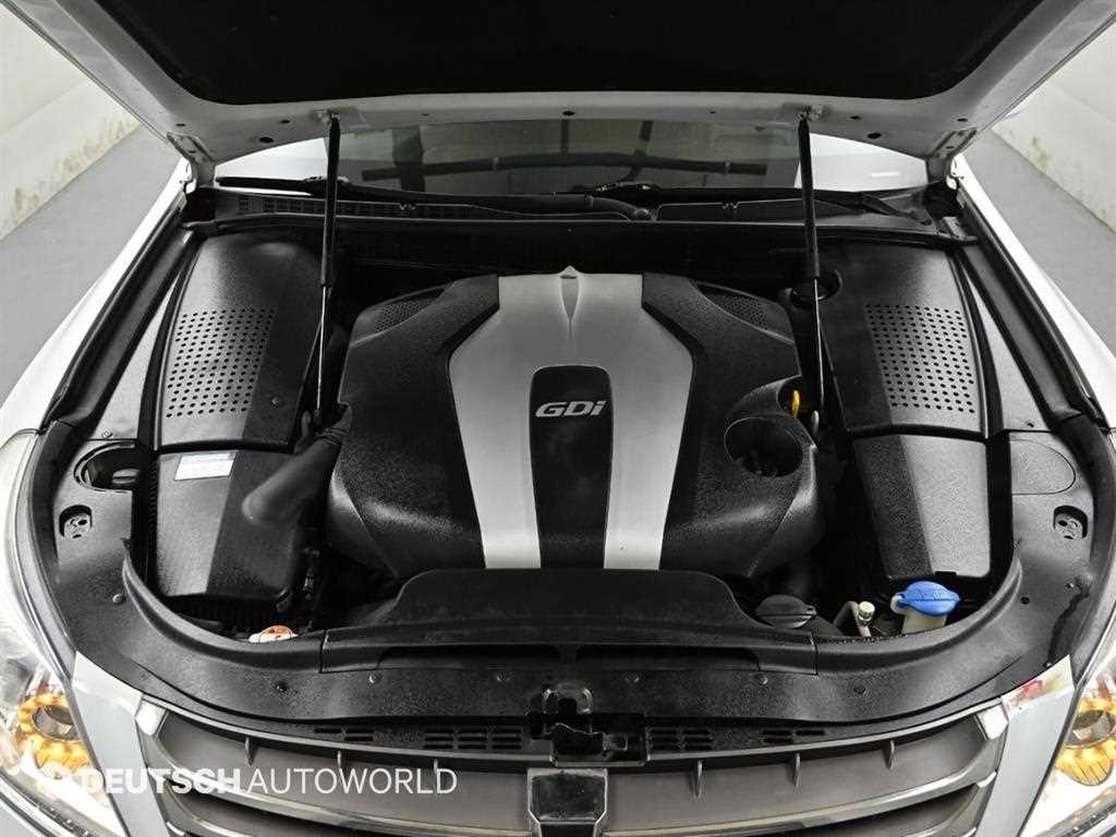 HYUNDAI Equus - Vista 6