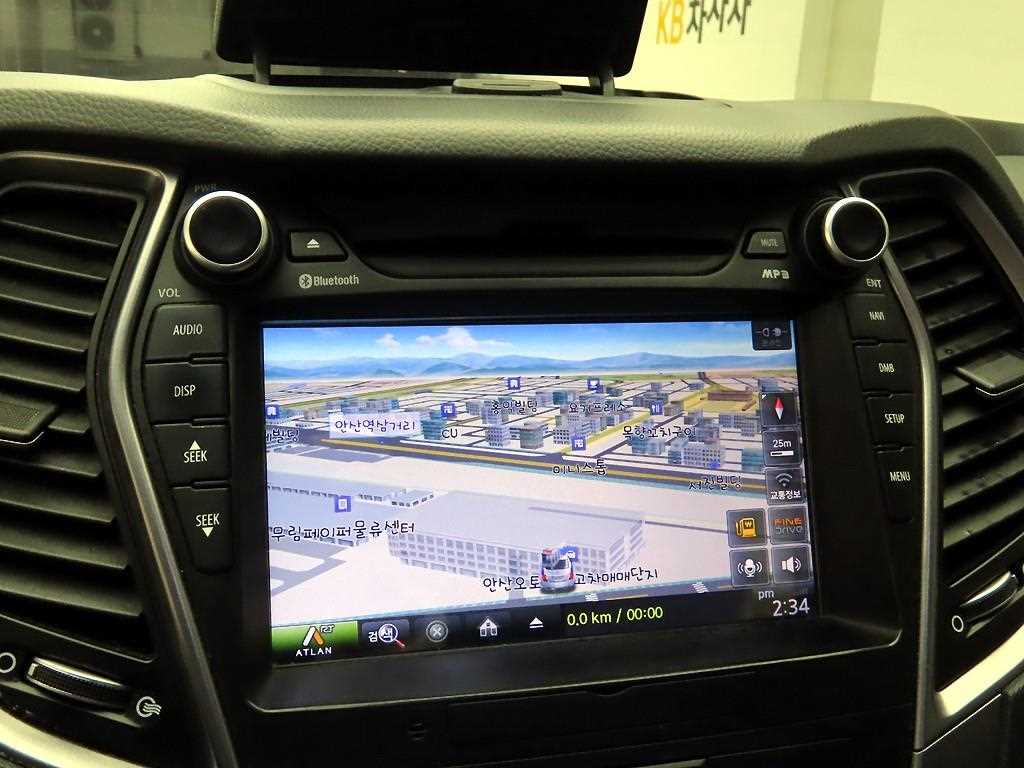 HYUNDAI Santa Fe - Vista 8