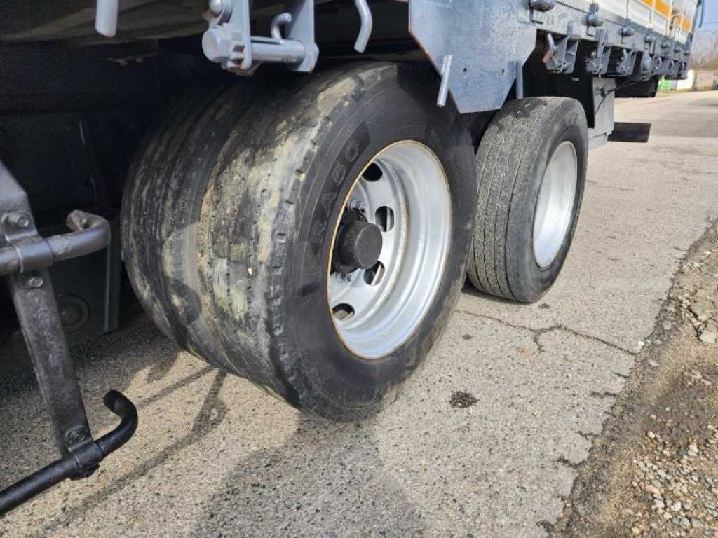 medium and large cargo Cargo - Vista 10