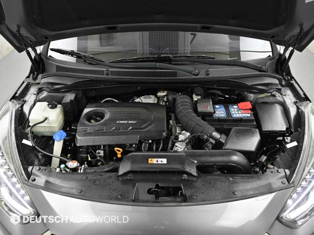 HYUNDAI i40 - Vista 6