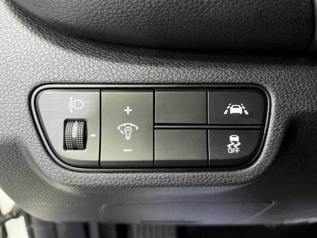 KIA Seltos 2023 Blanco - Importación desde Corea - HF Imports Iquique - Foto 14