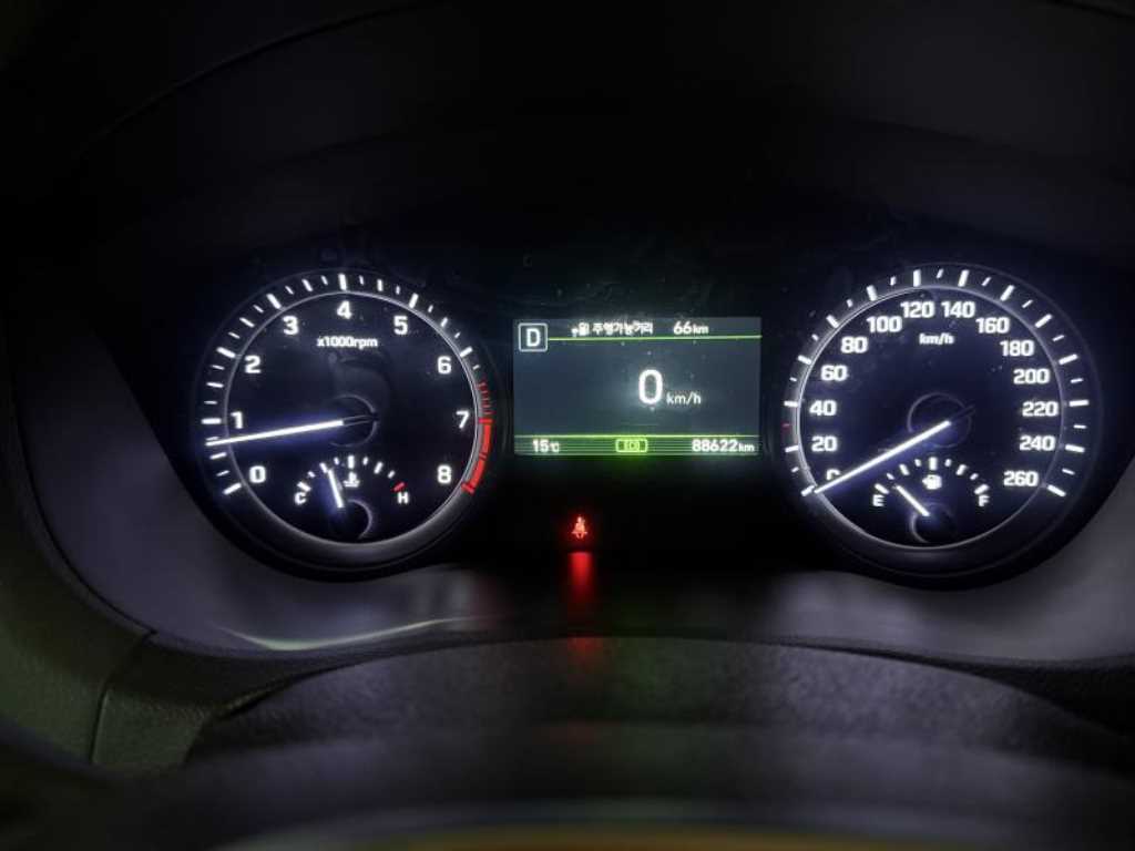 Genesis G80 - Vista 9