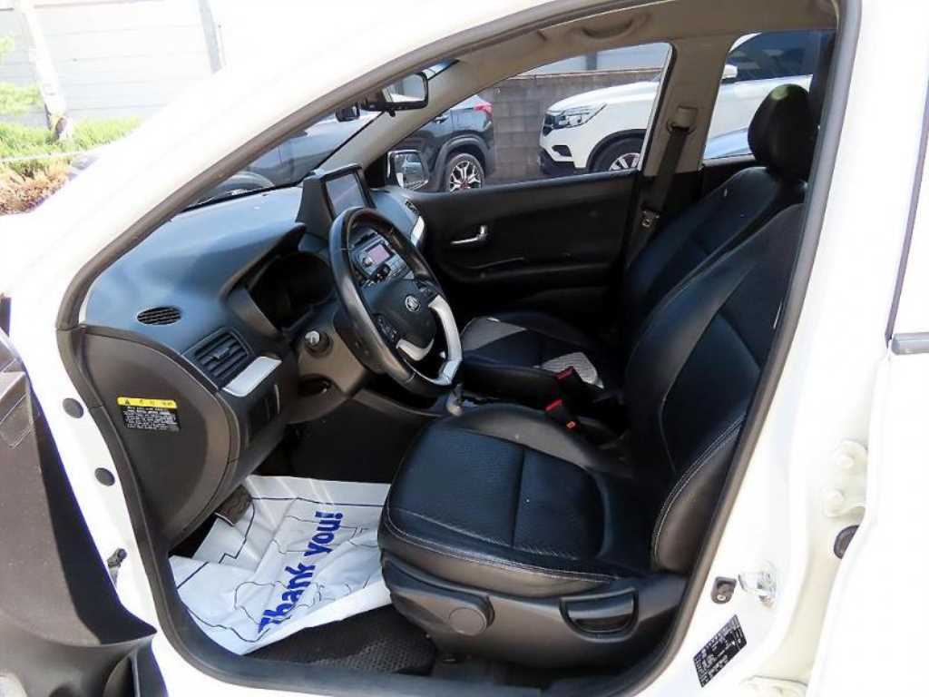 KIA Morning - Vista 4