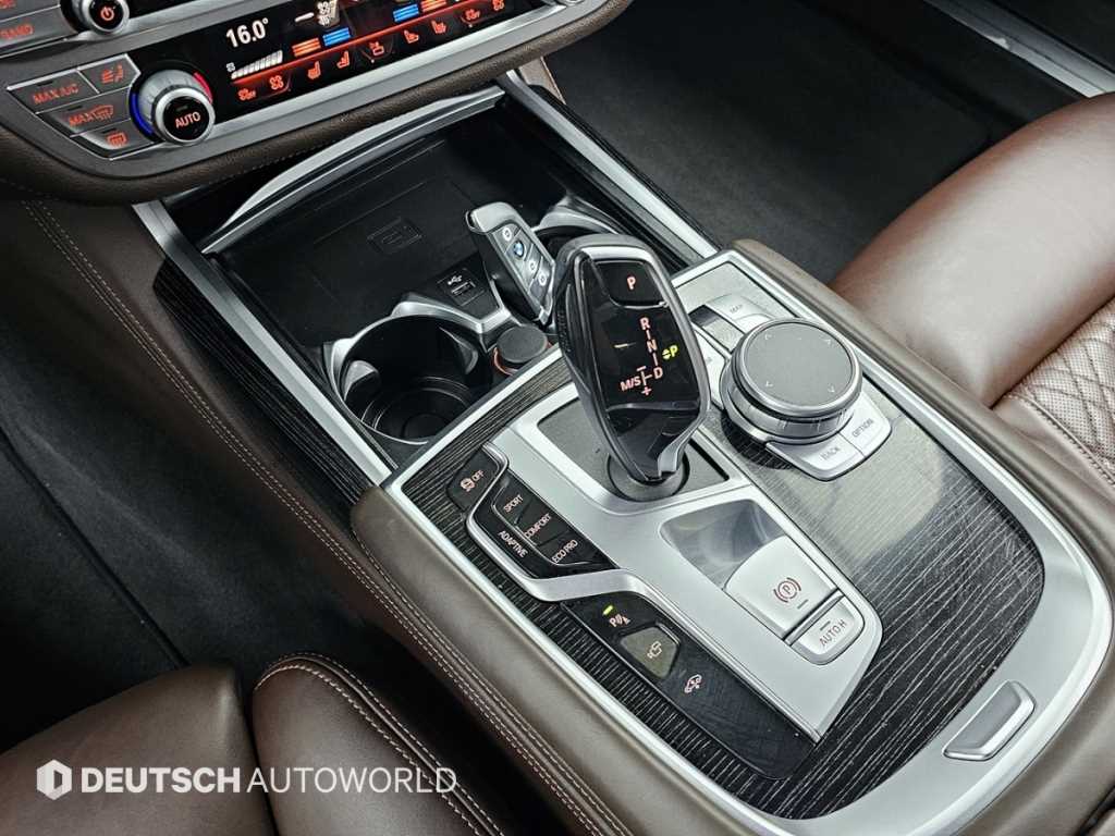 BMW 7 Series - Vista 9