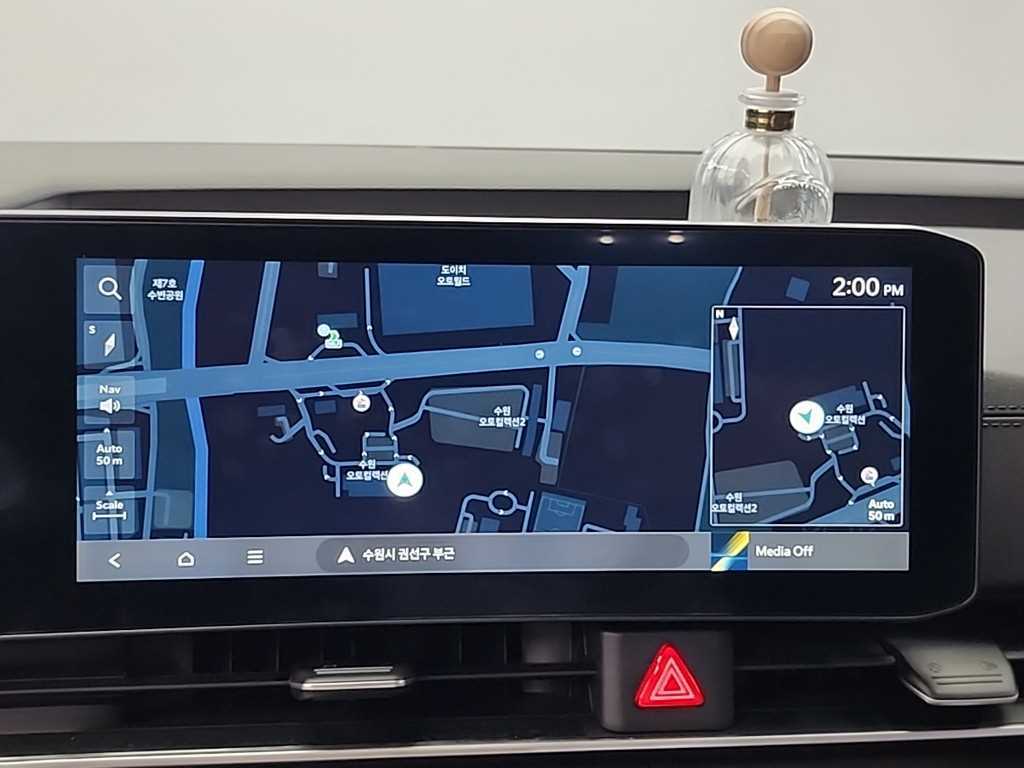 KIA Carnival 2024 Negro - Importación desde Corea - HF Imports Iquique - Foto 17