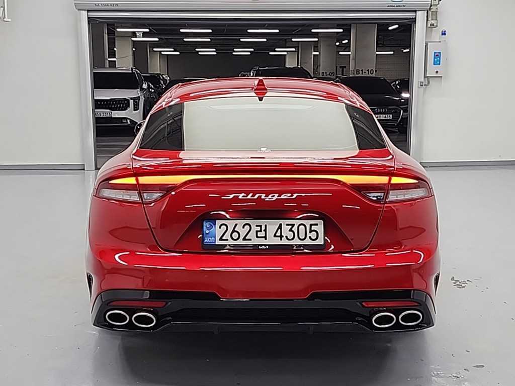 KIA Stinger - Vista 3