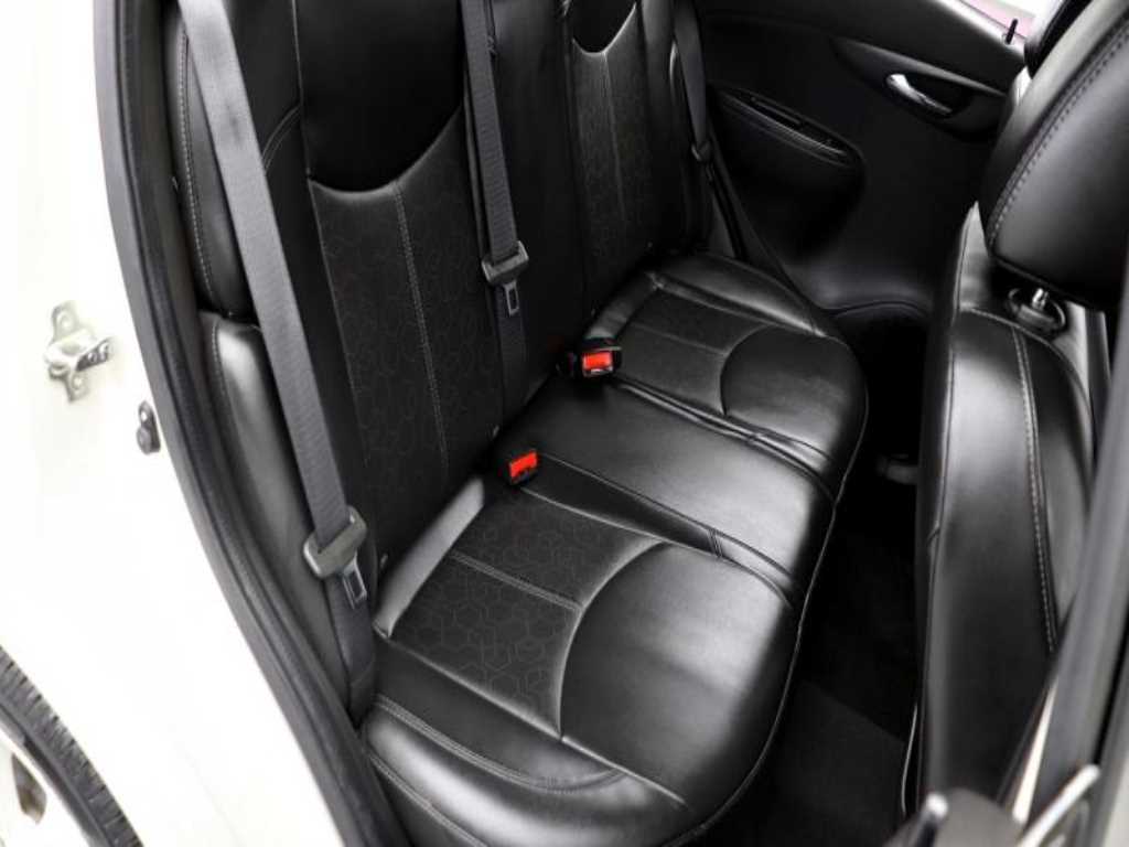 Chevrolet Spark - Vista 7