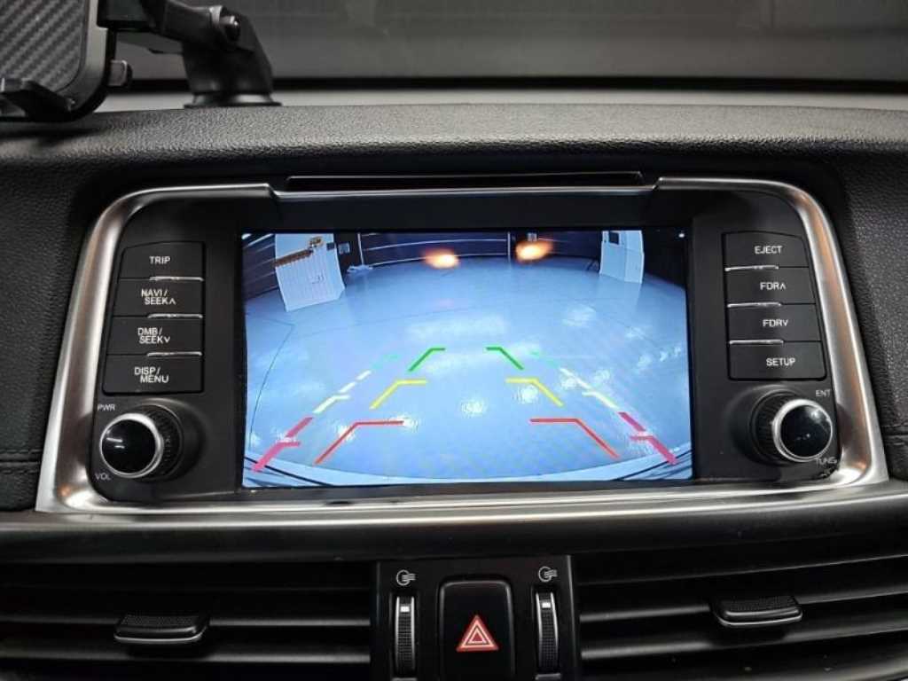 KIA K5 - Vista 9
