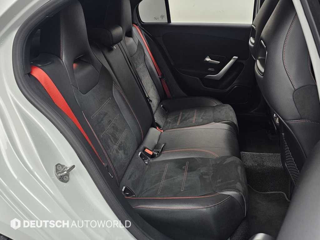 Mercedes Benz A Class - Vista 12