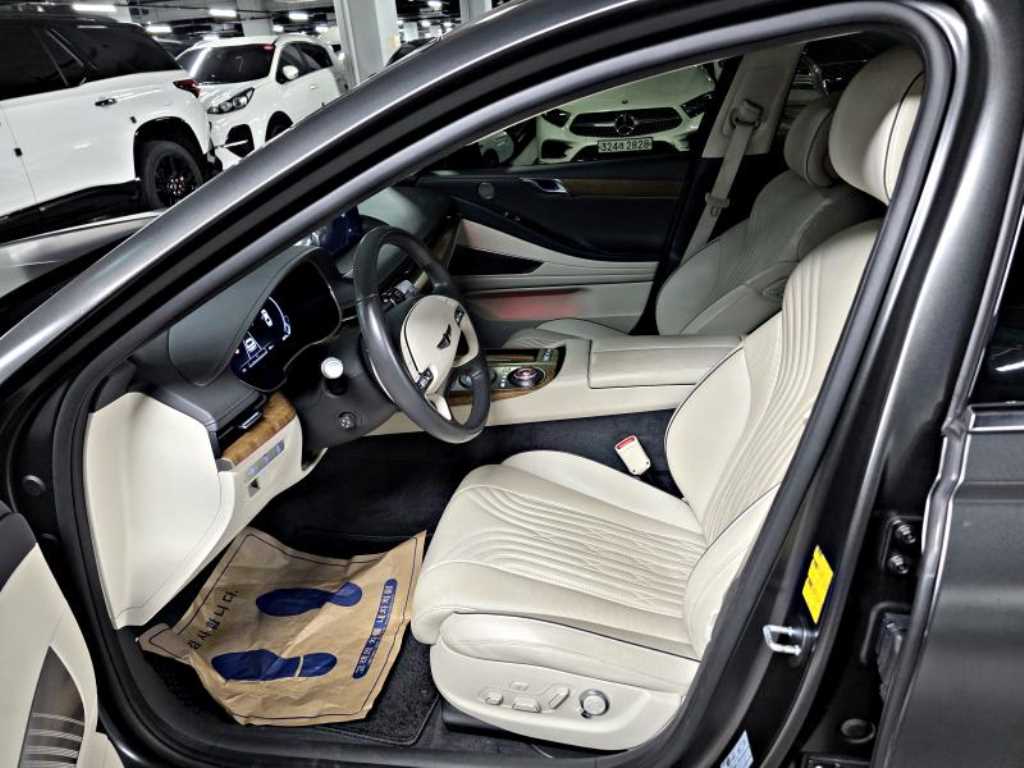 Genesis G80 - Vista 7