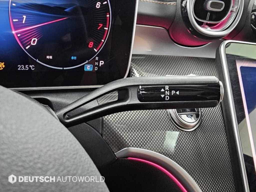 Mercedes Benz C Class - Vista 9