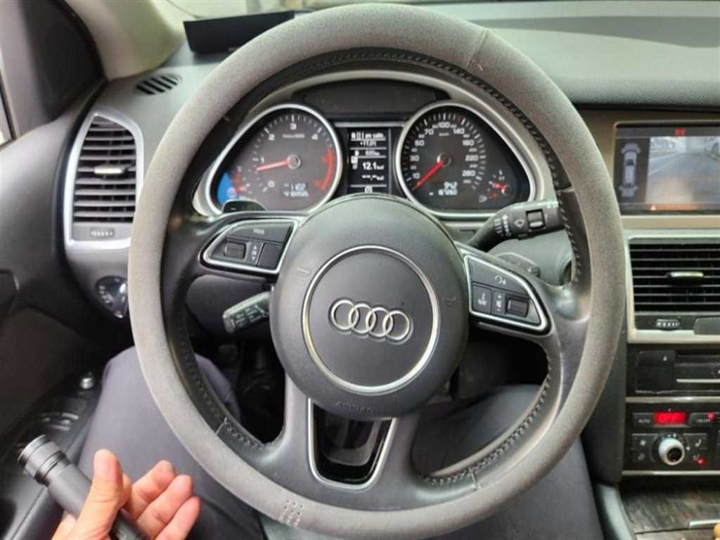 Audi Q7 - Vista 11