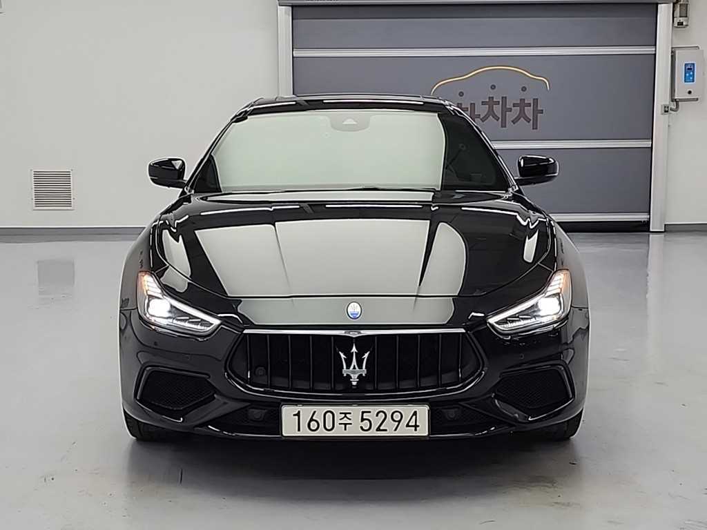 Maserati Ghibli - Vista 2