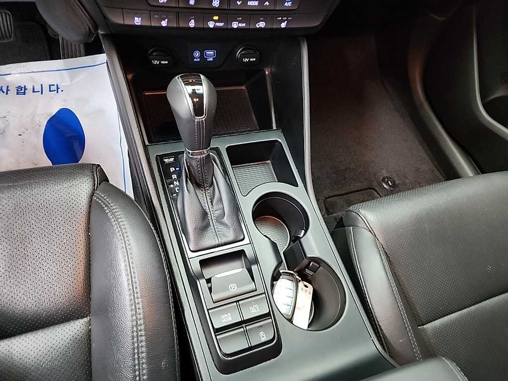 HYUNDAI Tucson - Vista 8