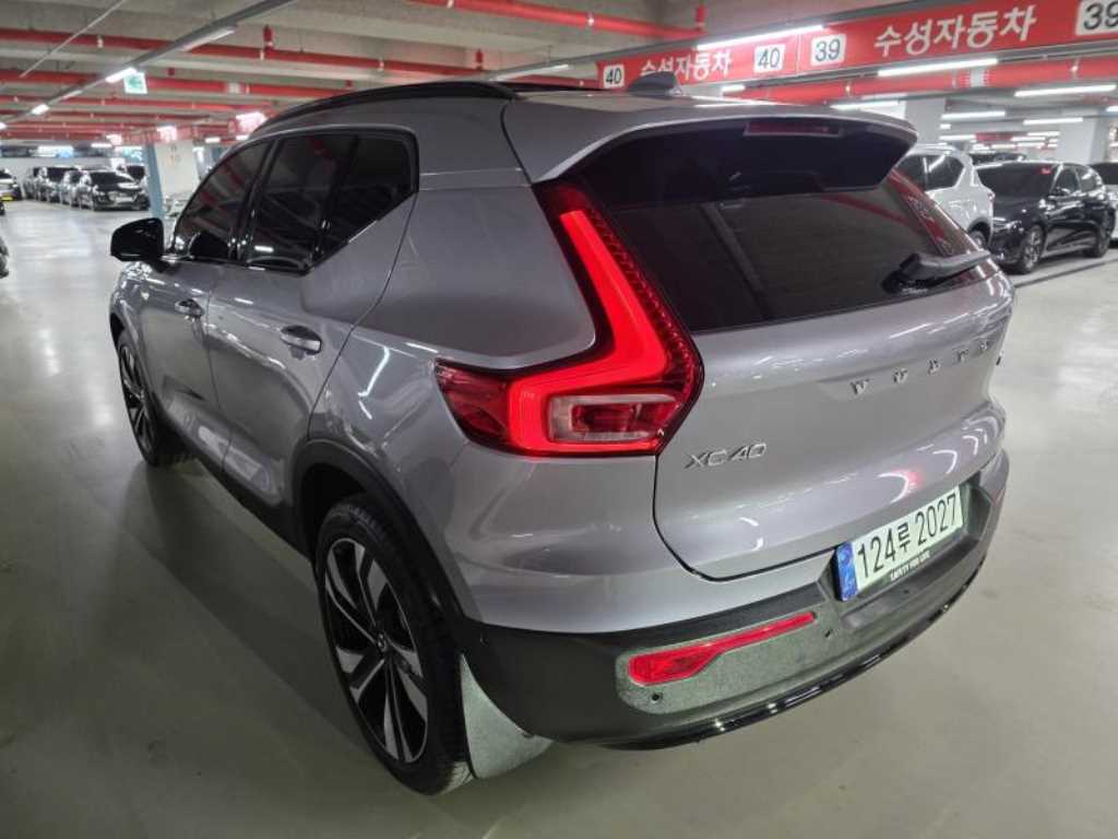 Volvo XC40 - Vista 6