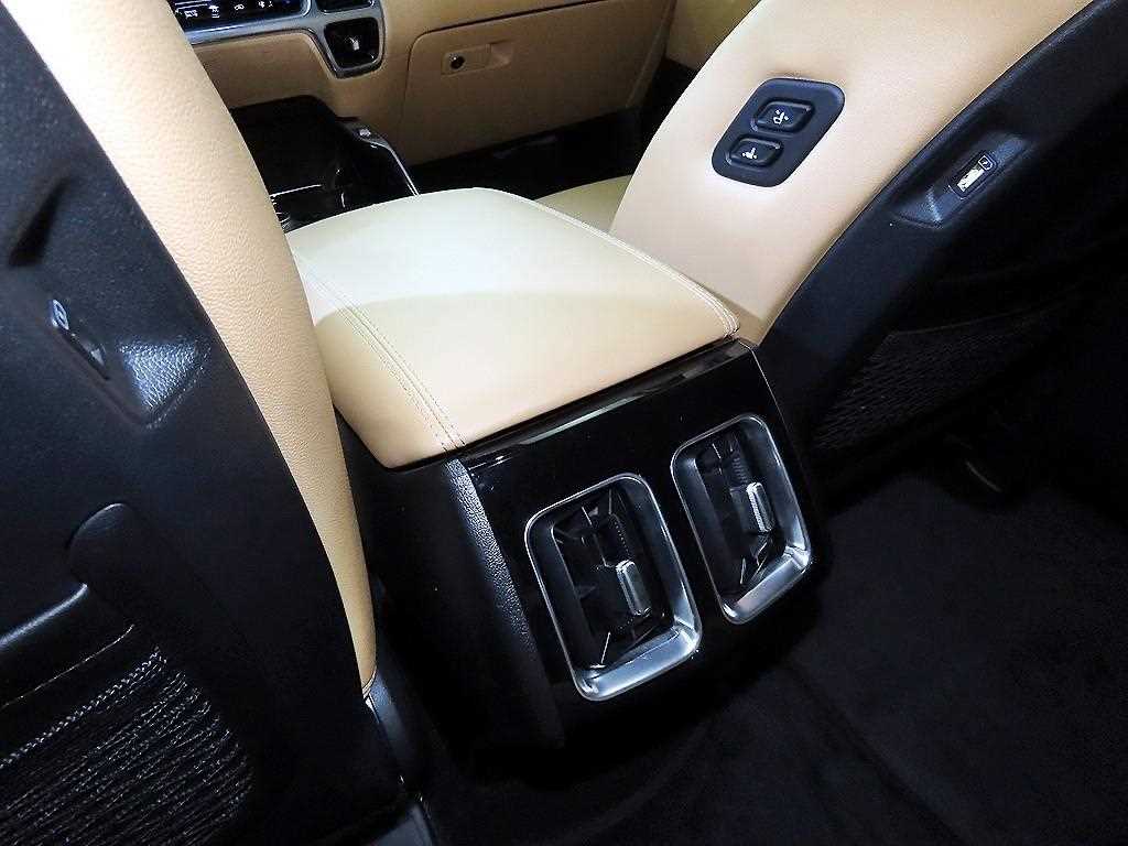 KIA Sorento 2023 Blanco - Importación desde Corea - HF Imports Iquique - Foto 14