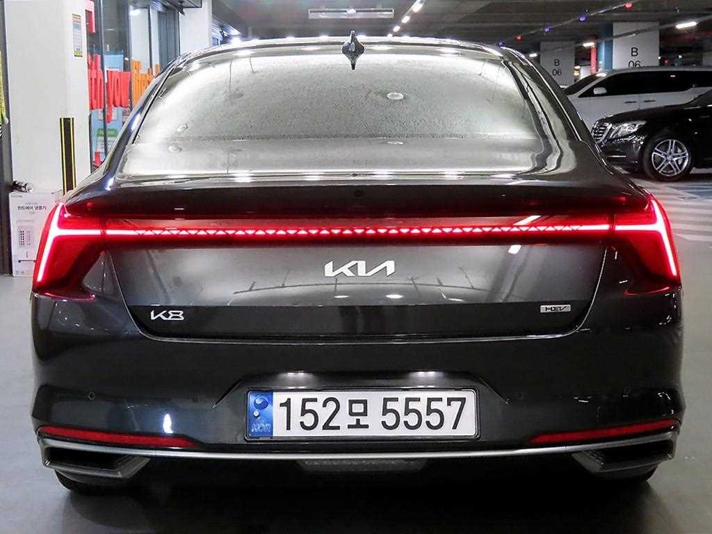 KIA K8 - Vista 5